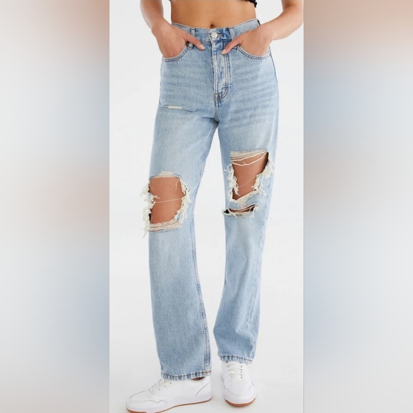 Aeropostale Denim - Aeropostale Women's 90's Baggy Jeans Size 12 Distressed High Rise Light Wash...
